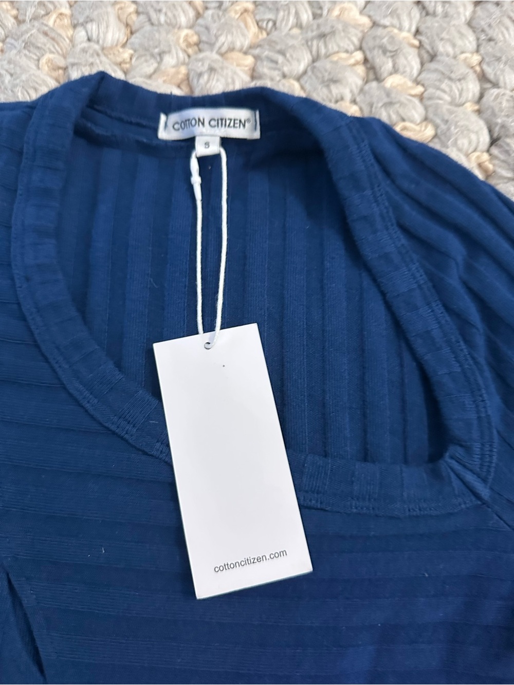 NWT Cotton Citizen Ribbed Long Sleeve Cut Out Top Size Small Blue Asymmetri - Picture 6 of 8